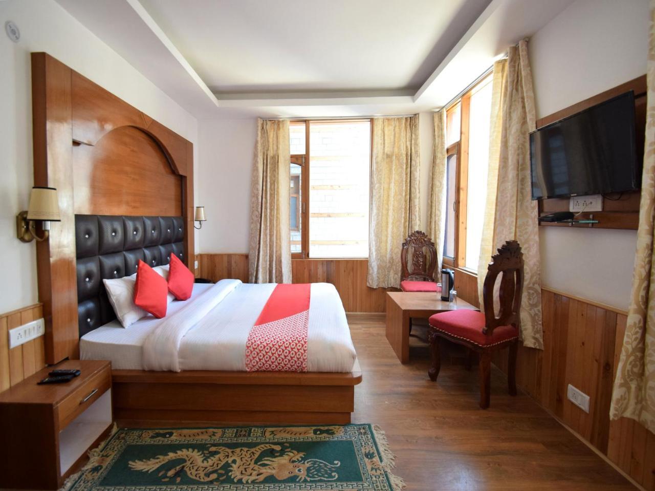 מנאלי Oyo 10255 Hotel Red Apple מראה חיצוני תמונה
