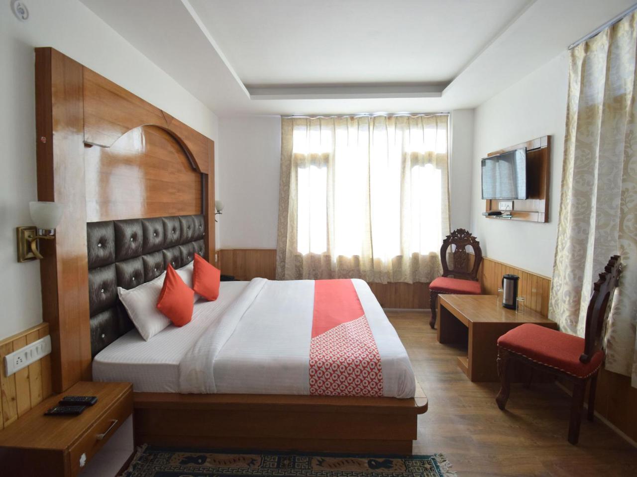מנאלי Oyo 10255 Hotel Red Apple מראה חיצוני תמונה